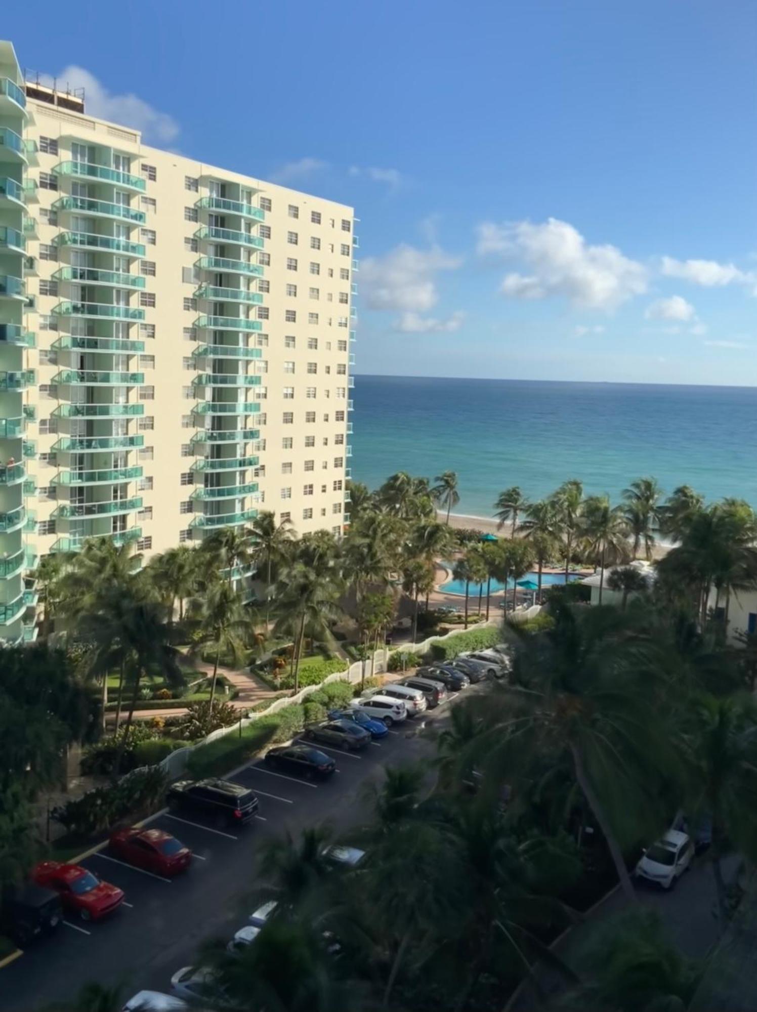 Cozy Ocean View Apartment By Miami Te Espera - Hallandale 11E Hollywood Buitenkant foto